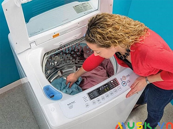 cách vệ sinh máy giặt aqua bằng cách vệ sinh lồng máy giặt