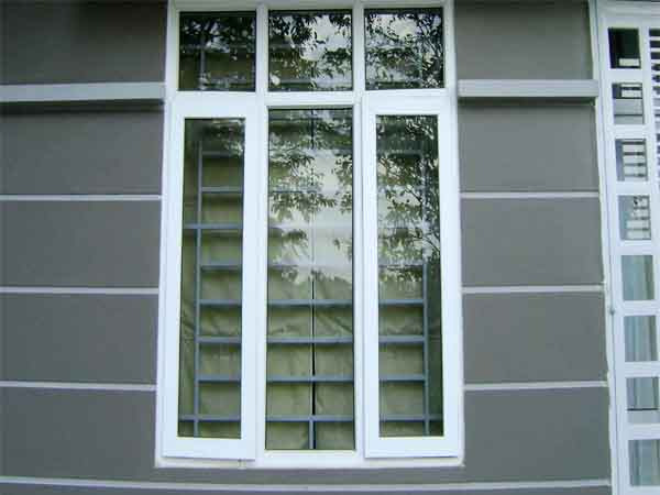 Mẫu cửa sổ lùa khung sắt thích hợp cho không gian hẹp