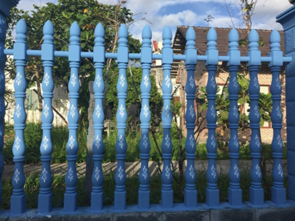 Màu sơn hàng rào bê tông cần đảm bảo phù hợp với phong thủy