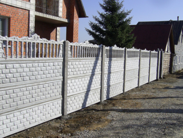 Mỗi mẫu hàng rào lại phù hợp với một lối kiến trúc khác nhau