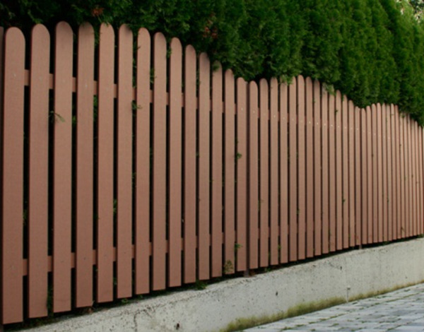 Tìm được mẫu hàng rào phù hợp giúp tăng thẩm mỹ cho ngôi nhà