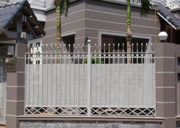 Làm hàng rào sắt đẹp giúp tăng thẩm mỹ cho công trình