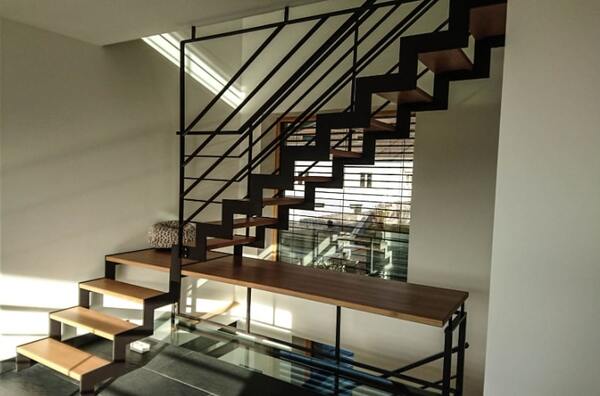 Khách hàng có thể lựa chọn nhiều thiết kế cầu thang khác nhau