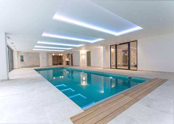 biệt thự 2 tầng có bể bơi thiết kế theo hình chữ nhật đơn giản