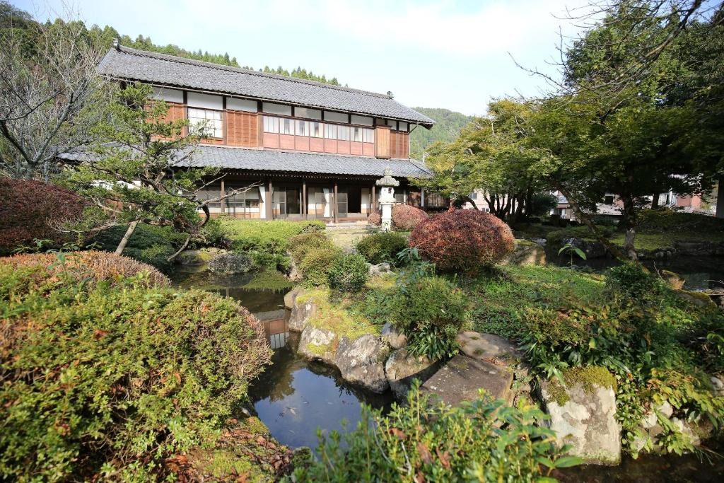 Biệt thự kiểu Nhật trang bị thêm công năng sân vườn thu hút