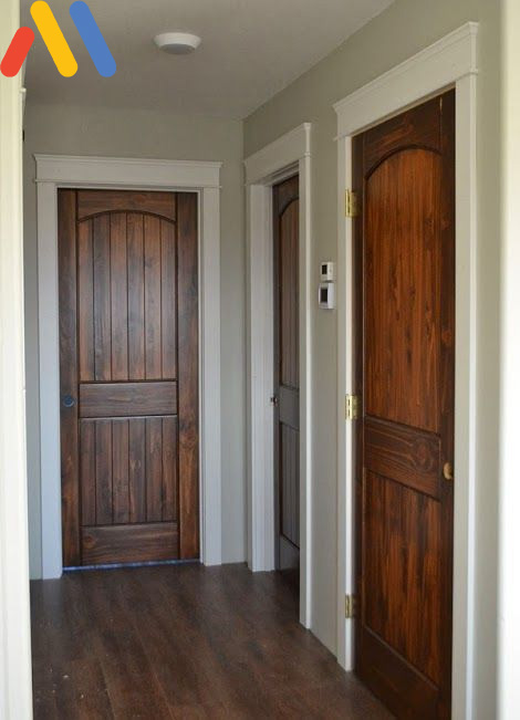 Mẫu cửa gỗ thông phòng hiện đại 1 cánh đẹp không có tay nắm cửa
