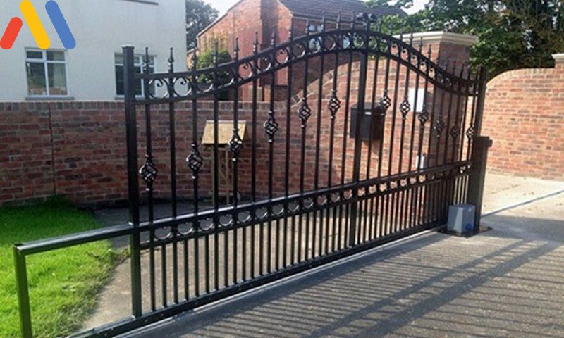 Những mẫu cổng sắt đẹp nhất theo thiết kế cửa lùa được nhiều gia đình lựa chọn