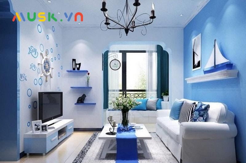 Phòng khách với các sơn nhà màu xanh dương