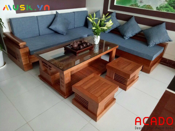 Mẫu ghế sofa gỗ cũng là một lựa chọn hoàn hảo