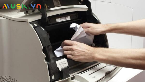 Dấu hiệu nhận biết tình trạng máy photocopy bị kẹt giấy