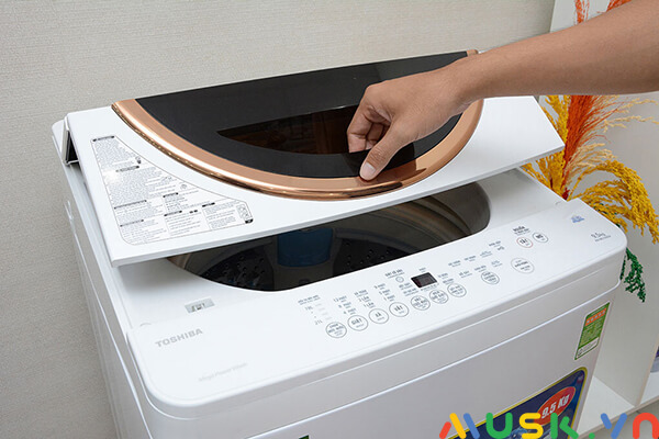 cách sử dụng máy giặt toshiba bằng cách khép hờ cửa