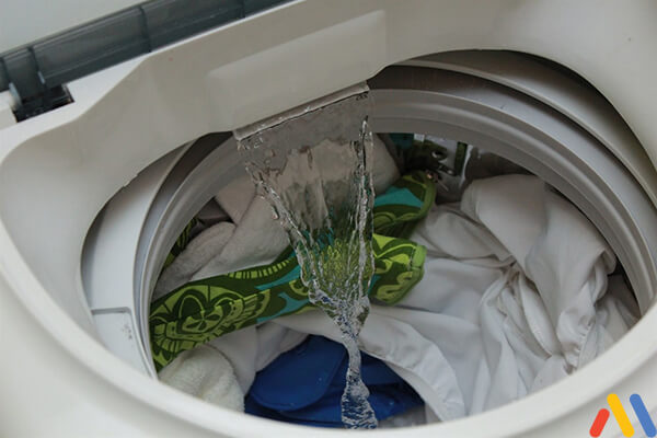 các lỗi thường gặp bị xả nước liên tục của máy giặt