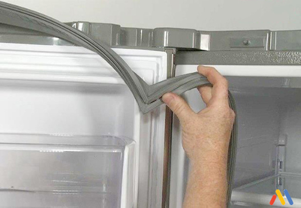 Cách sửa miếng đệm cửa tủ lạnh không chặt