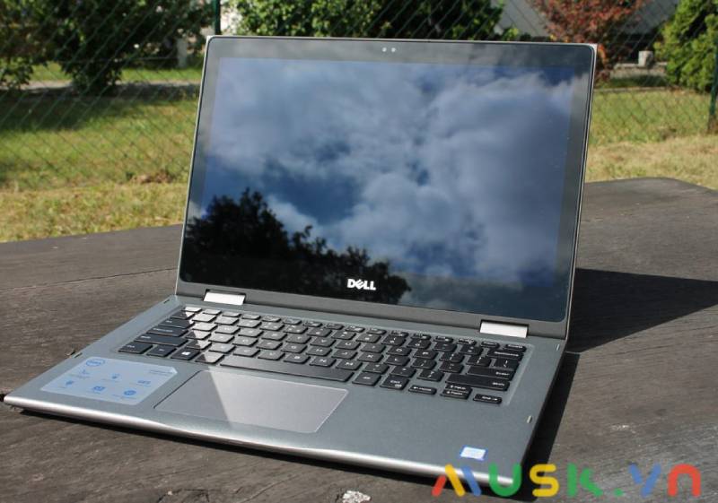 Kiểu dáng và thiết kế của laptop Dell Inspiron 5379 