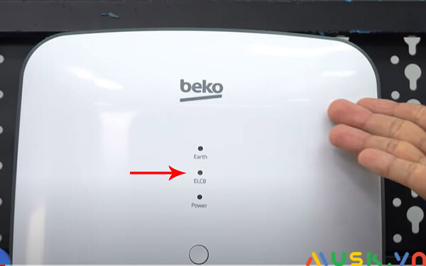 cách bật đèn báo chế độ an toàn ELCB sử dụng máy nước nóng beko