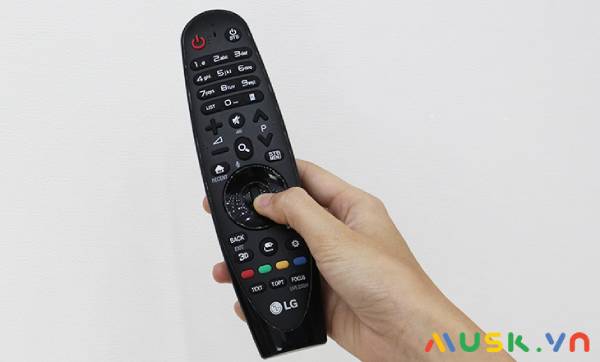 Dùng Lâu Mất Độ Nhạy Làm Cho Remote Tivi LG Không Điều Khiển Được