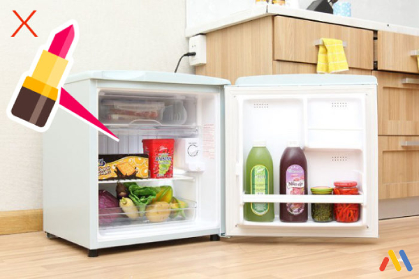 Tủ lạnh bị đổ mồ hôi- có nguy hiểm cho người dùng hay không