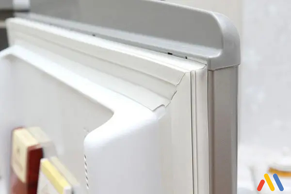 Cách khắc phục tủ lạnh bị đổ mồ hôi