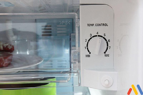 cách chỉnh nhiệt độ tủ mát thích hợp