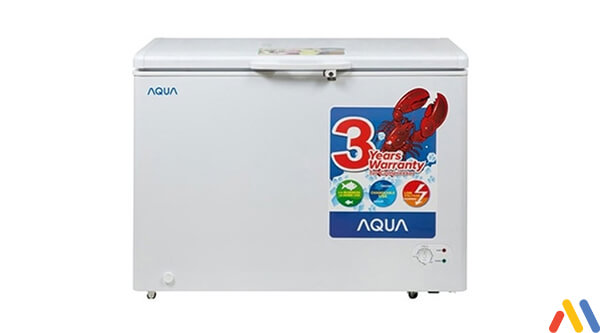 nên mua tủ đông Tủ đông Aqua AQF-C310 202 lít hay tủ mát