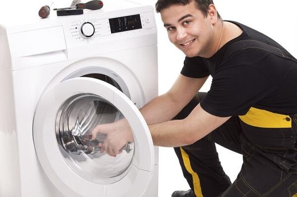 Dịch vụ sửa máy giặt tại nhà huyện Hóc Môn có mức giá phải chăng