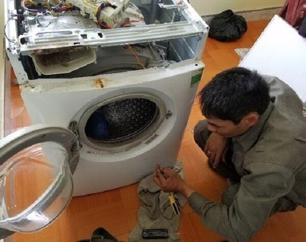 Nhân viên tại đơn vị sửa máy giặt sẽ luôn hỗ trợ cả ngày nghỉ, lễ, tết