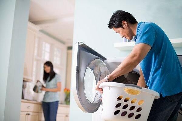 Người dùng nên chỉnh nhiệt độ nước thích hợp trước khi giặt