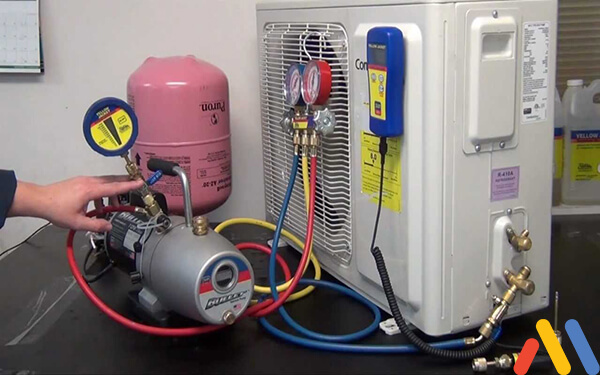 máy lạnh thiếu gas là 1 trong các lỗi của máy lạnh