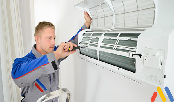 cách lắp đặt máy lạnh là chọn vị trí máy lạnh cách xa nguồn nhiệt như bếp, lò sưởi