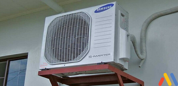 lặp đặt dàn nóng tránh ánh nắng trực tiếp là cách lắp đạt máy lạnh