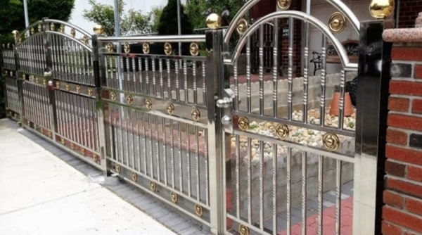 Mẫu cổng rào đẹp bằng nhôm đúc đặc biệt ấn tượng