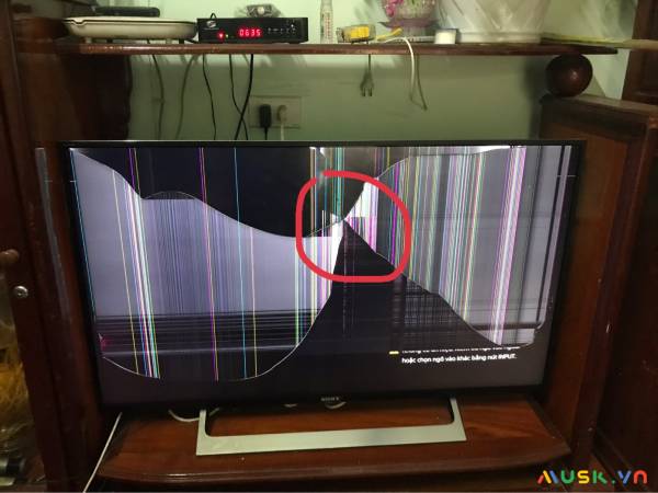 Các dịch vụ thua mua tivi đã qua sử dụng có chấp nhận tivi cũ vỡ màn hình không?