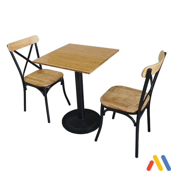 kích thước bàn ghế cafe mặt vuông
